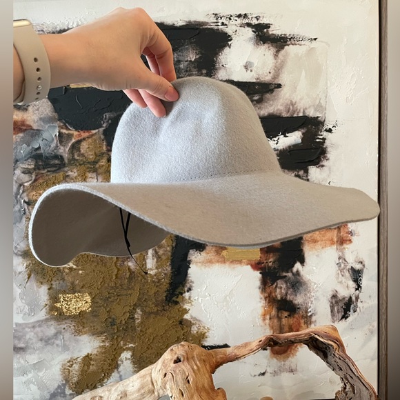 Free People Felt Hat - Picture 1 of 2